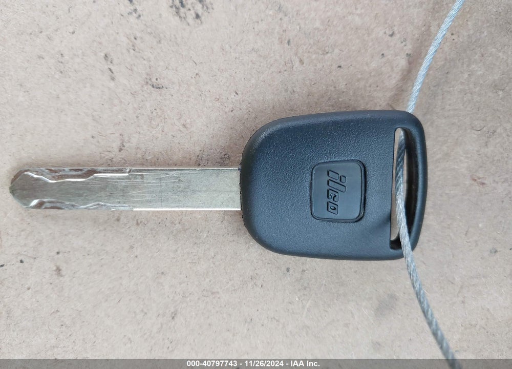 2010 HONDA INSIGHT LX VIN: JHMZE2H51AS003756