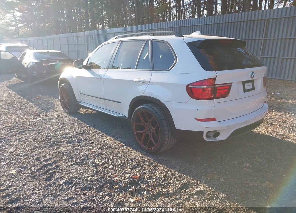 2011 BMW X5 XDRIVE35I/XDRIVE35I PREMIUM/XDRIVE35I SPORT ACTIVITY VIN: 5UXZV4C51BL741099