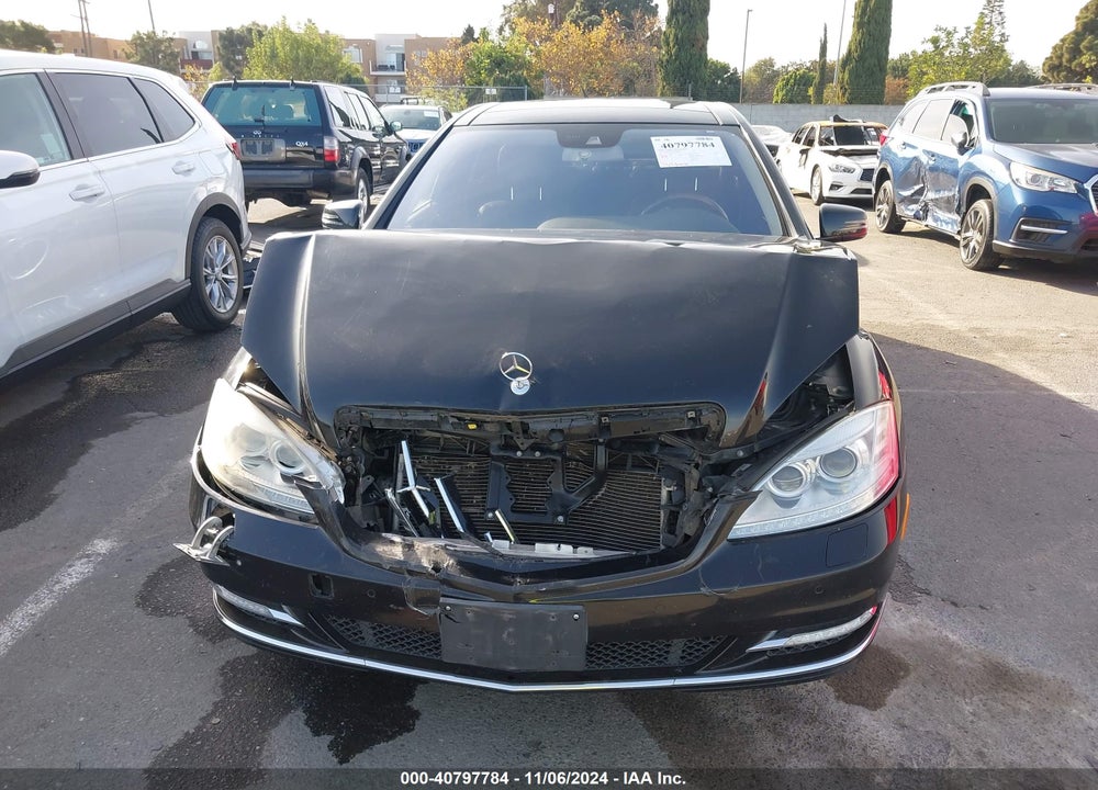 2010 MERCEDES-BENZ S 550 VIN: WDDNG7BB6AA342627