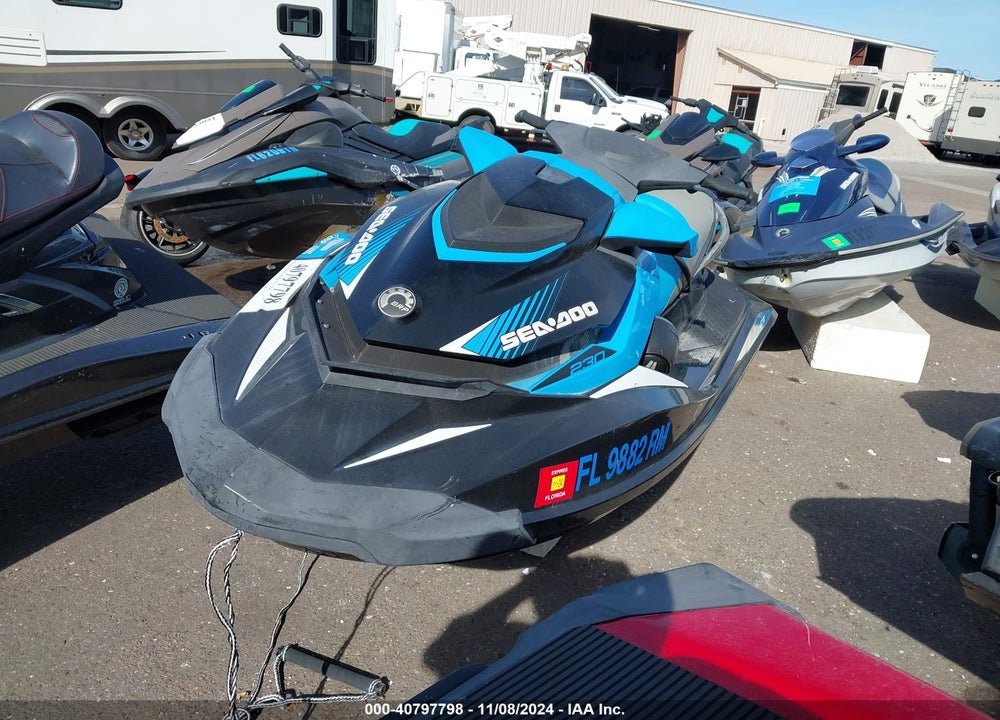 2018 SEADOO --- VIN: YDV37639L718