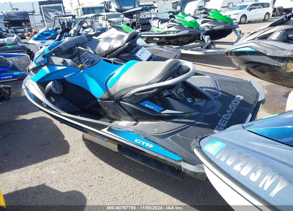 2018 SEADOO --- VIN: YDV37639L718