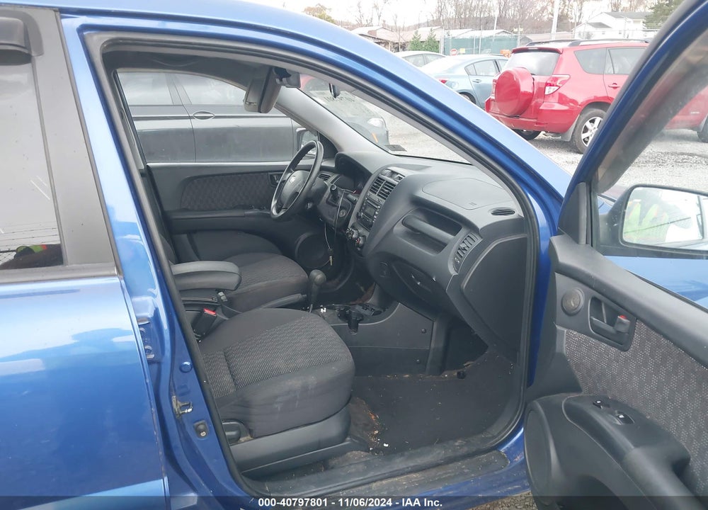 2007 KIA SPORTAGE LX VIN: KNDJF724177447224