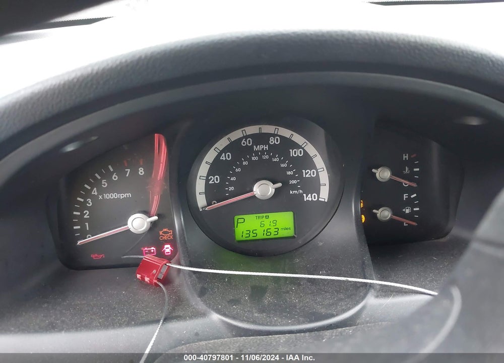 2007 KIA SPORTAGE LX VIN: KNDJF724177447224