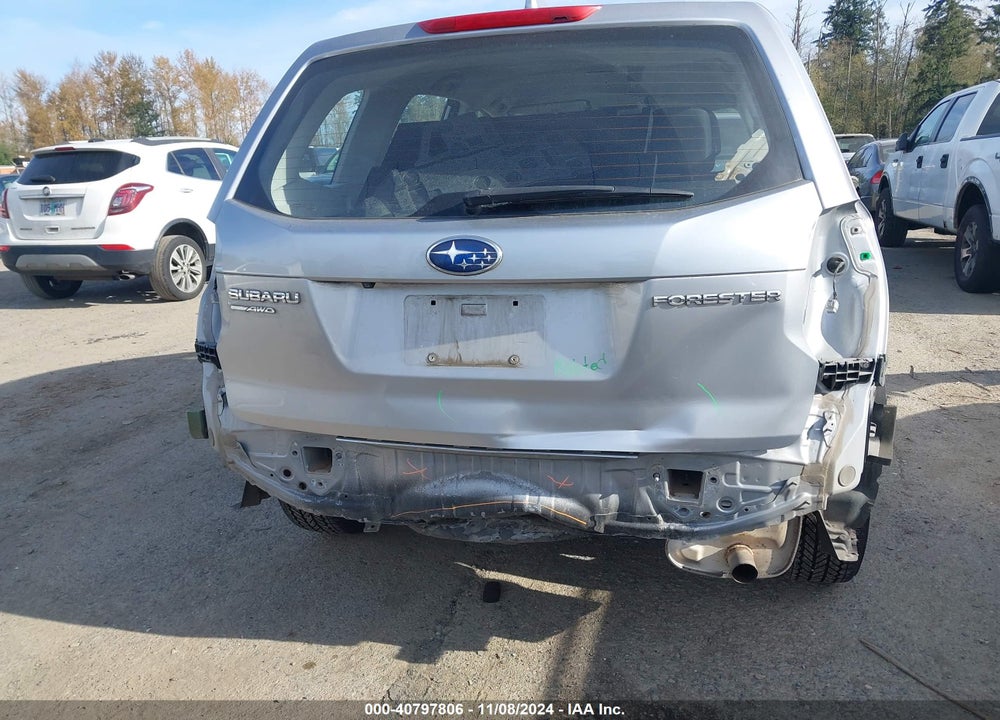 2018 SUBARU FORESTER 2.5I VIN: JF2SJAAC2JH523593