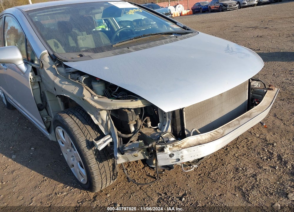 2010 HONDA CIVIC LX VIN: 2HGFA1F50AH551978