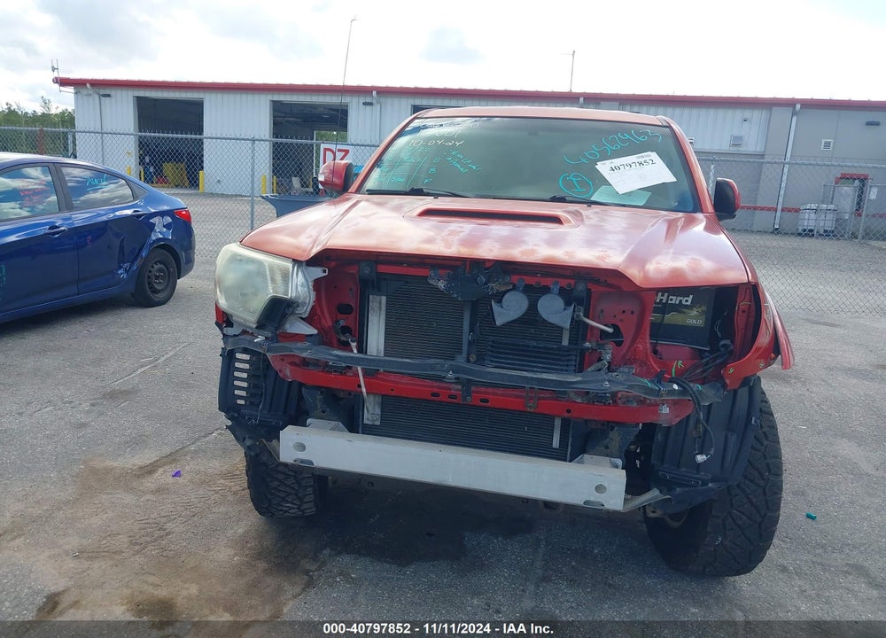 2015 TOYOTA TACOMA BASE V6 VIN: 3TMMU4FN0FM079885