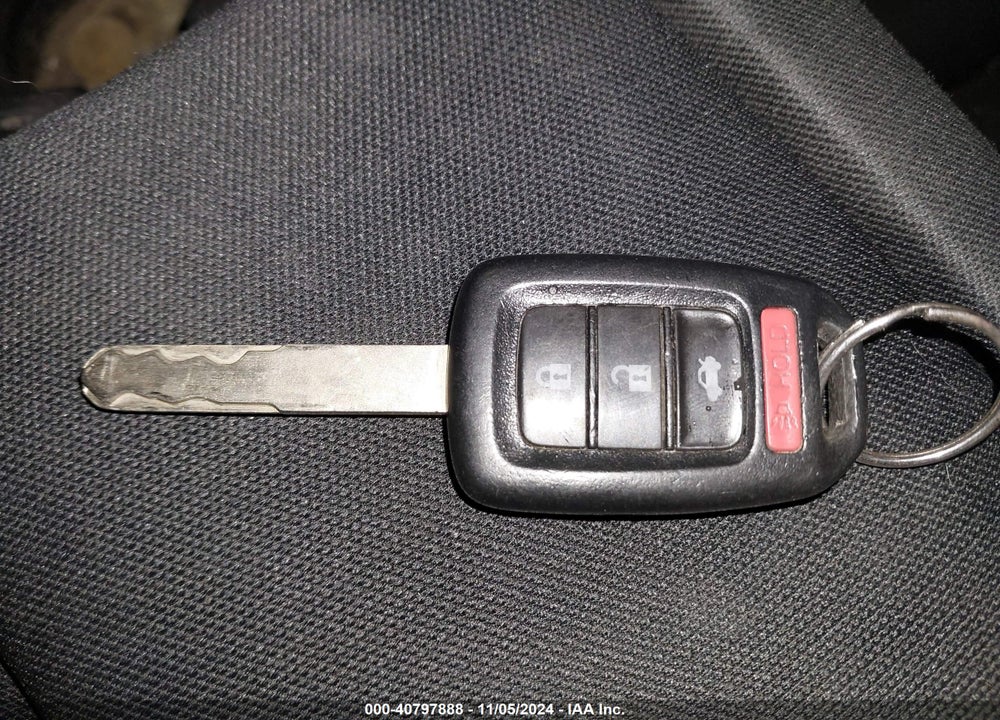 2018 HONDA CIVIC VIN: 19XFC2F55JE022553