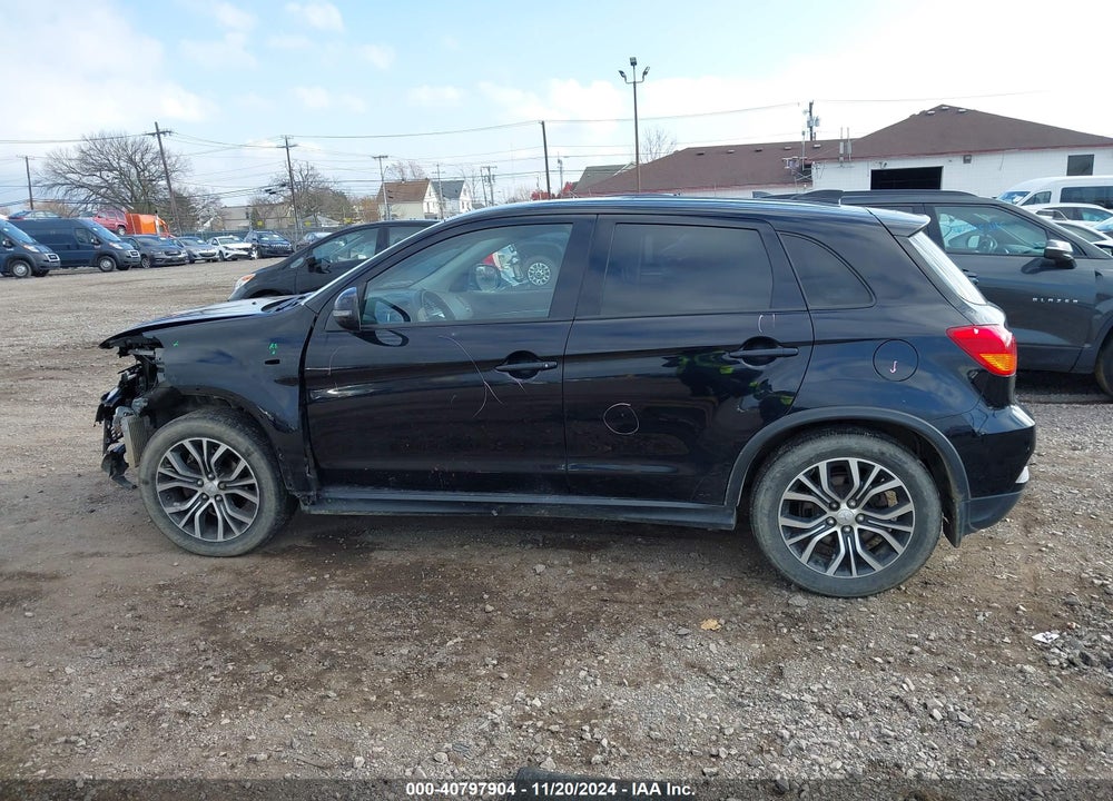 2018 MITSUBISHI OUTLANDER SPORT 2.0 ES/2.0 LE VIN: JA4AR3AU3JU020714