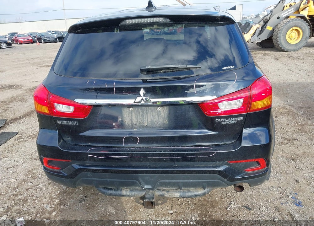 2018 MITSUBISHI OUTLANDER SPORT 2.0 ES/2.0 LE VIN: JA4AR3AU3JU020714