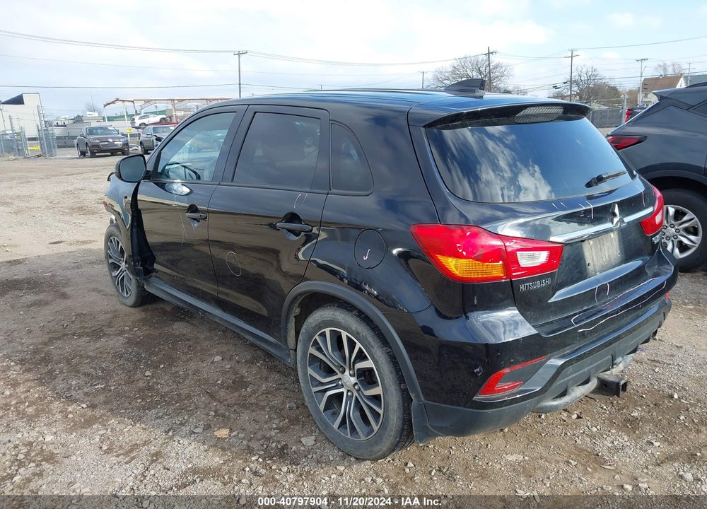 2018 MITSUBISHI OUTLANDER SPORT 2.0 ES/2.0 LE VIN: JA4AR3AU3JU020714