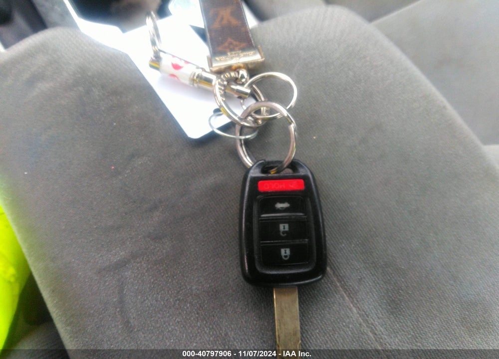 2013 HONDA ACCORD LX VIN: 1HGCR2F31DA053663