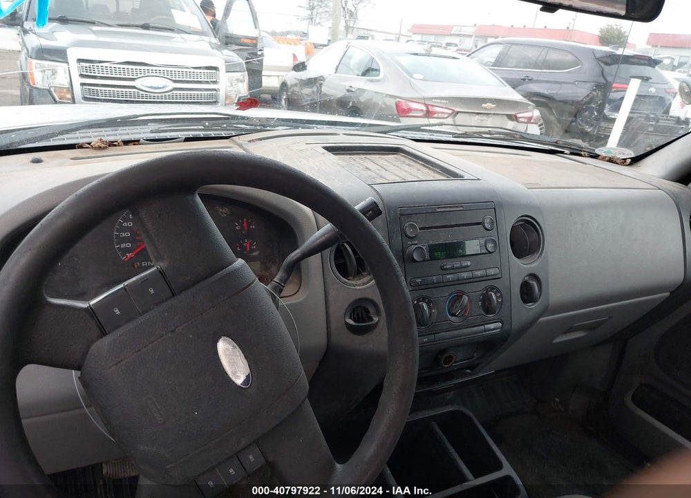 2006 FORD F-150 STX/XL/XLT VIN: 1FTRX12W06NA95181