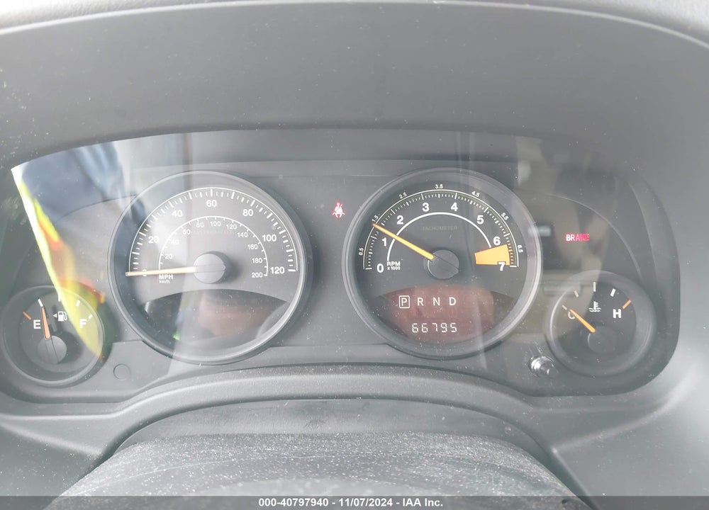 2014 JEEP PATRIOT LATITUDE VIN: 1C4NJPFB6ED650228