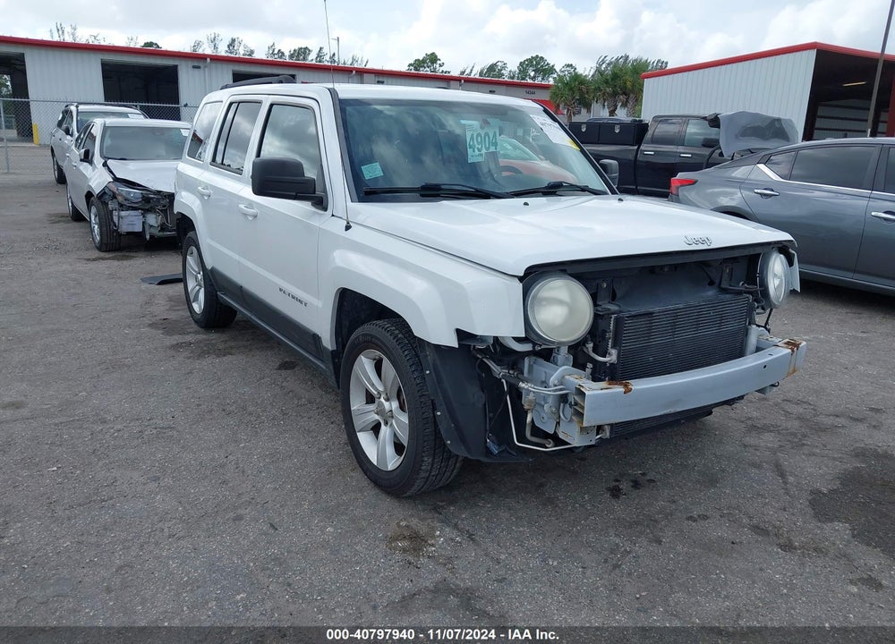 2014 JEEP PATRIOT LATITUDE VIN: 1C4NJPFB6ED650228