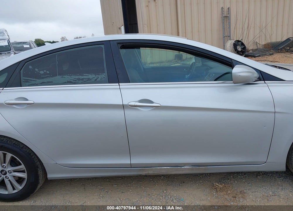 2011 HYUNDAI SONATA GLS VIN: 5NPEB4AC9BH110454