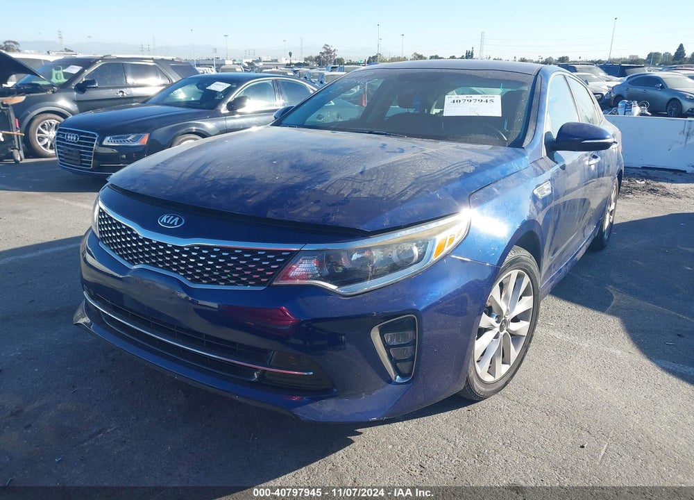 2018 KIA OPTIMA VIN: 5XXGT4L36JG223680
