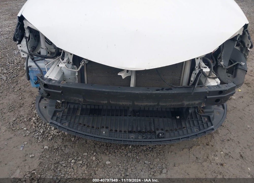 2015 TOYOTA COROLLA L VIN: 2T1BURHE5FC366892
