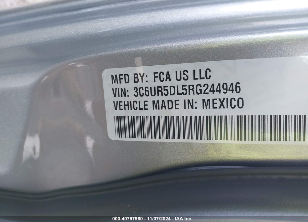 2024 RAM 2500 BIG HORN 4X4 6'4 BOX VIN: 3C6UR5DL5RG244946
