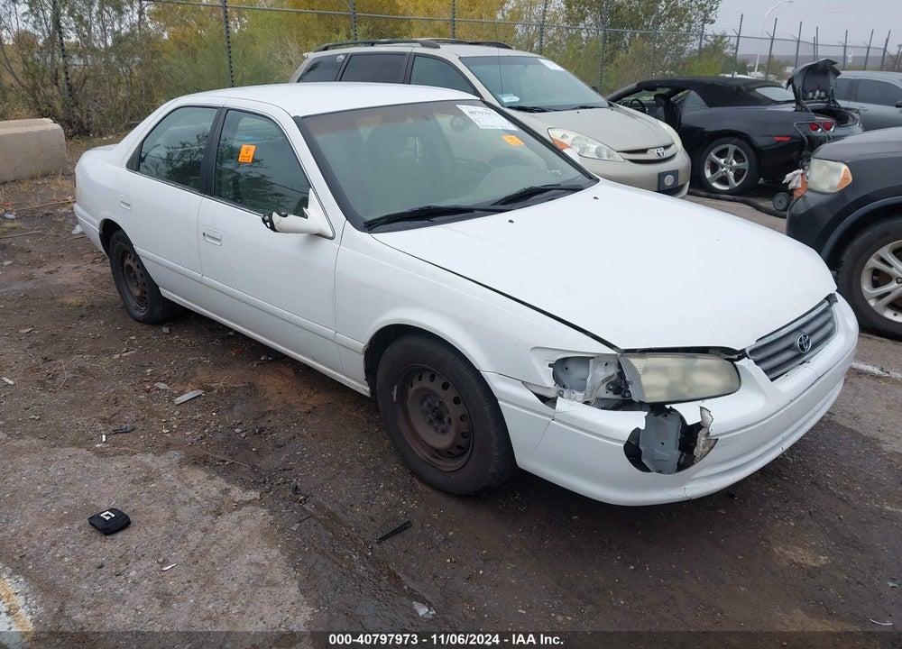 2001 TOYOTA CAMRY LE VIN: JT2BG22KX10548368
