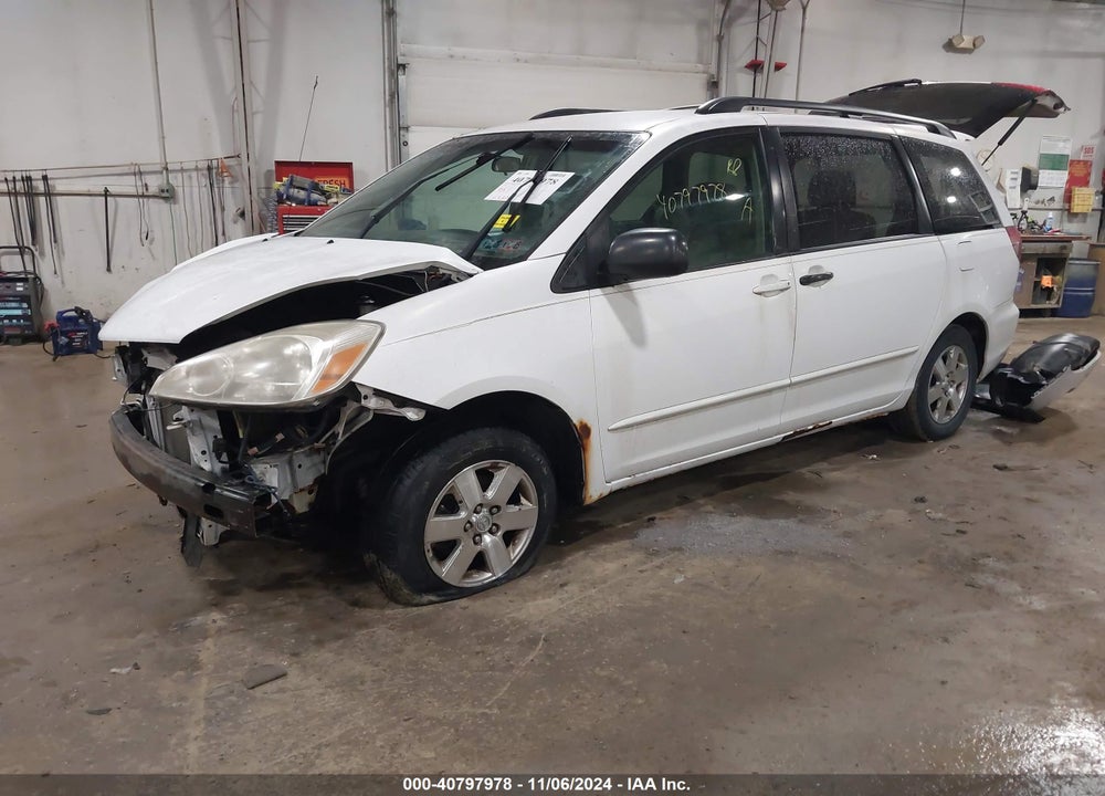 2005 TOYOTA SIENNA LE VIN: 5TDZA23C05S273501
