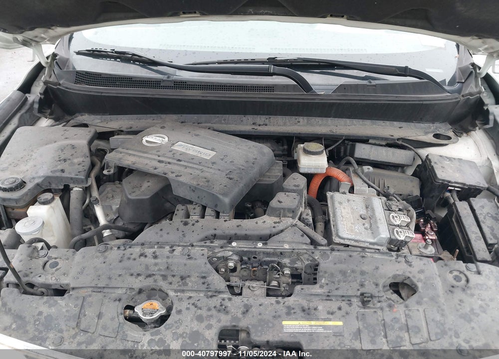 2014 NISSAN PATHFINDER HYBRID PLATINUM VIN: 5N1CR2MM1EC646855
