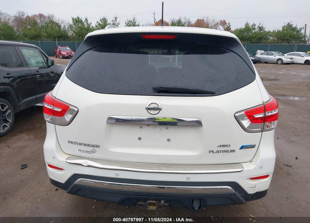 2014 NISSAN PATHFINDER HYBRID PLATINUM VIN: 5N1CR2MM1EC646855