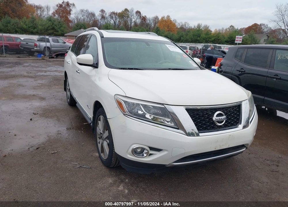 2014 NISSAN PATHFINDER HYBRID PLATINUM VIN: 5N1CR2MM1EC646855