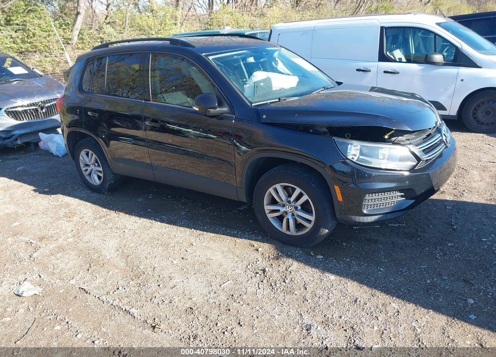 2016 VOLKSWAGEN TIGUAN S VIN: WVGBV7AX9GW532719
