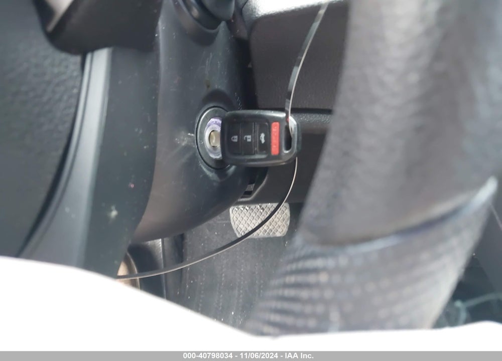 2018 HONDA CIVIC LX VIN: 2HGFC2F56JH578490