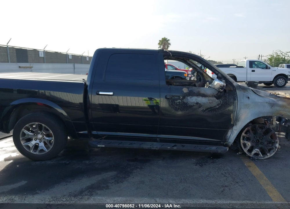 2019 RAM 1500 CLASSIC LAIE  4X4 5'7 BOX VIN: 1C6RR7NM8KS710215