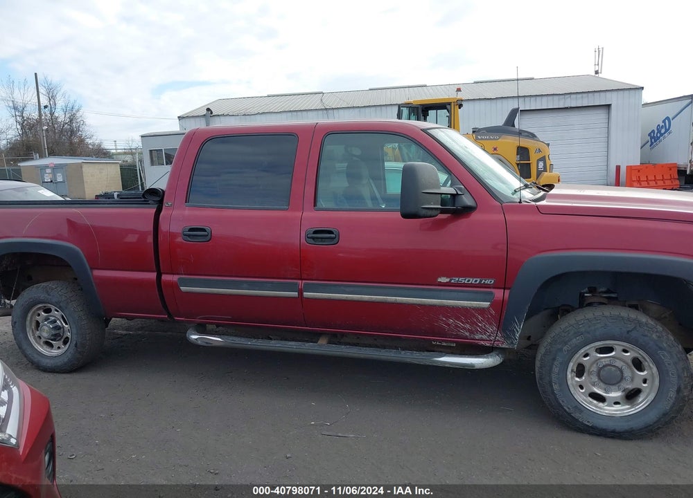 2007 CHEVROLET SILVERADO 2500HD CLASSIC LT1 VIN: 1GCHK23U57F121086