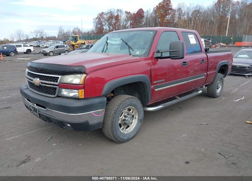 2007 CHEVROLET SILVERADO 2500HD CLASSIC LT1 VIN: 1GCHK23U57F121086