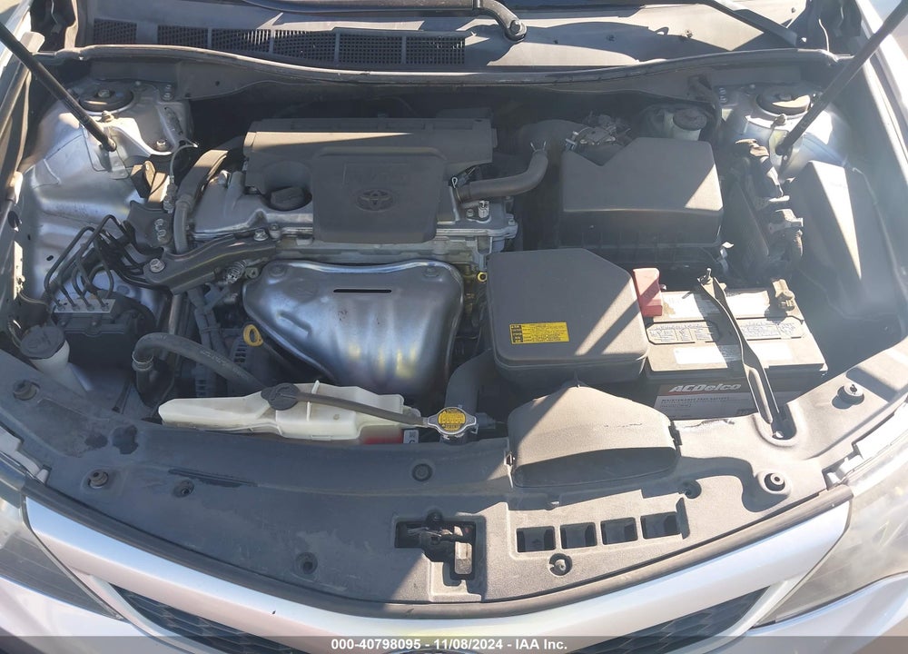 2014 TOYOTA CAMRY SE VIN: 4T1BF1FK5EU841121