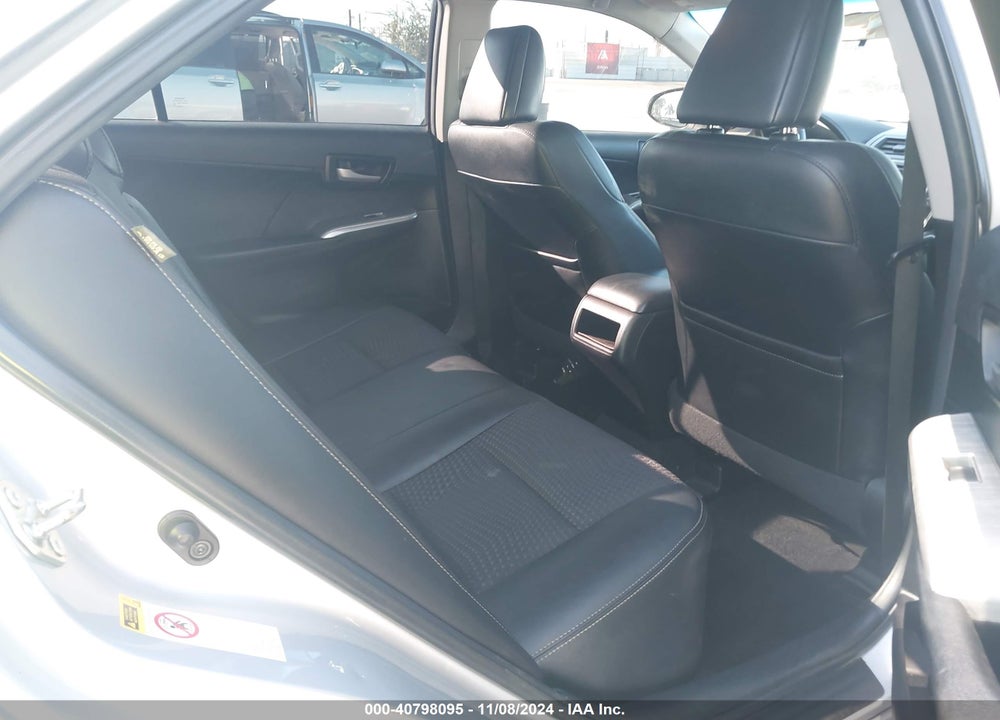 2014 TOYOTA CAMRY SE VIN: 4T1BF1FK5EU841121