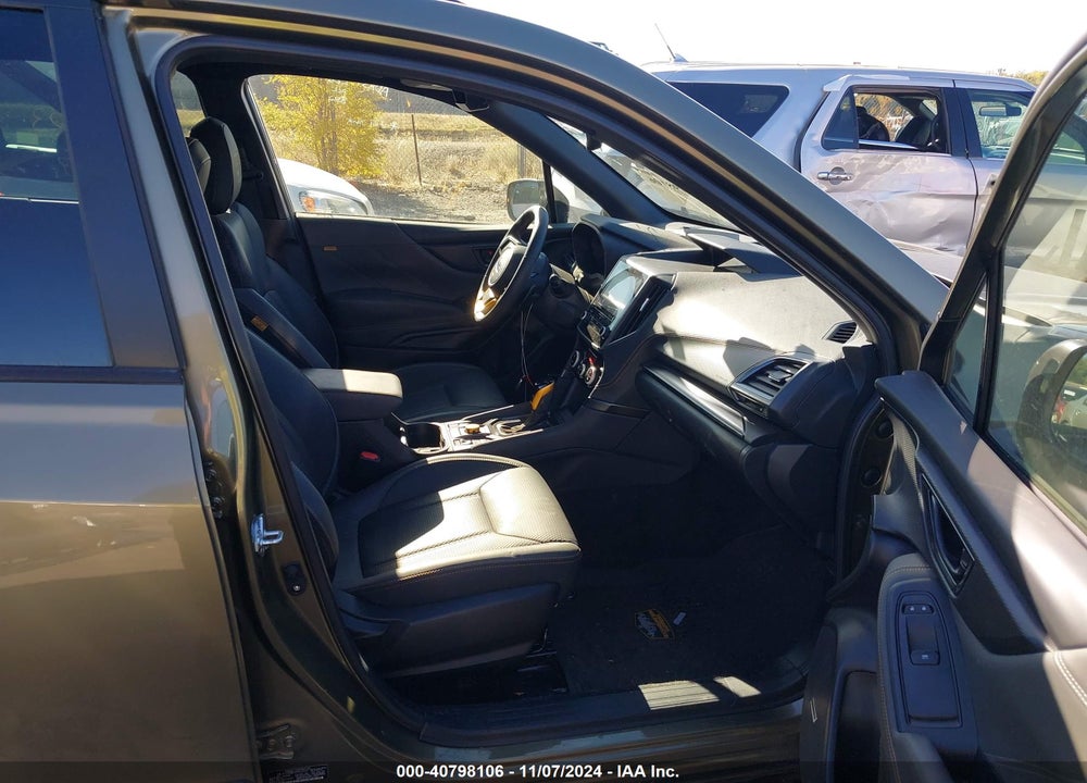 2023 SUBARU FORESTER VIN: JF2SKAMC5PH503937