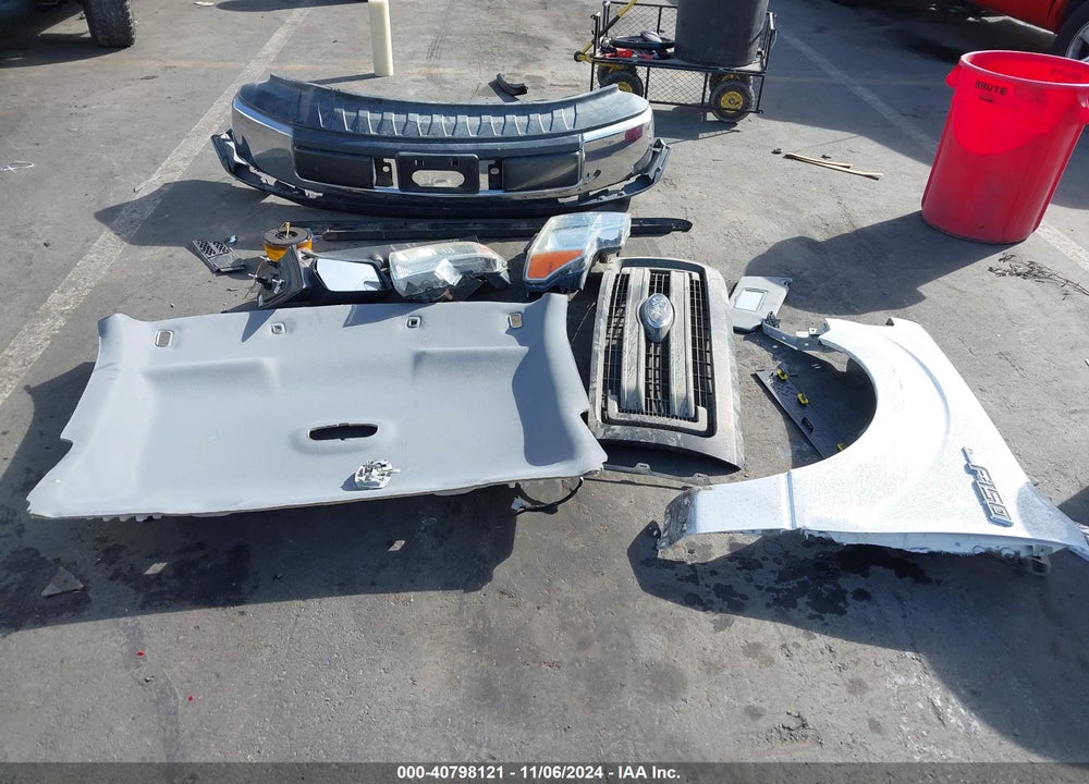 2014 FORD F-150 XL VIN: 1FTMF1CM5EKG08323