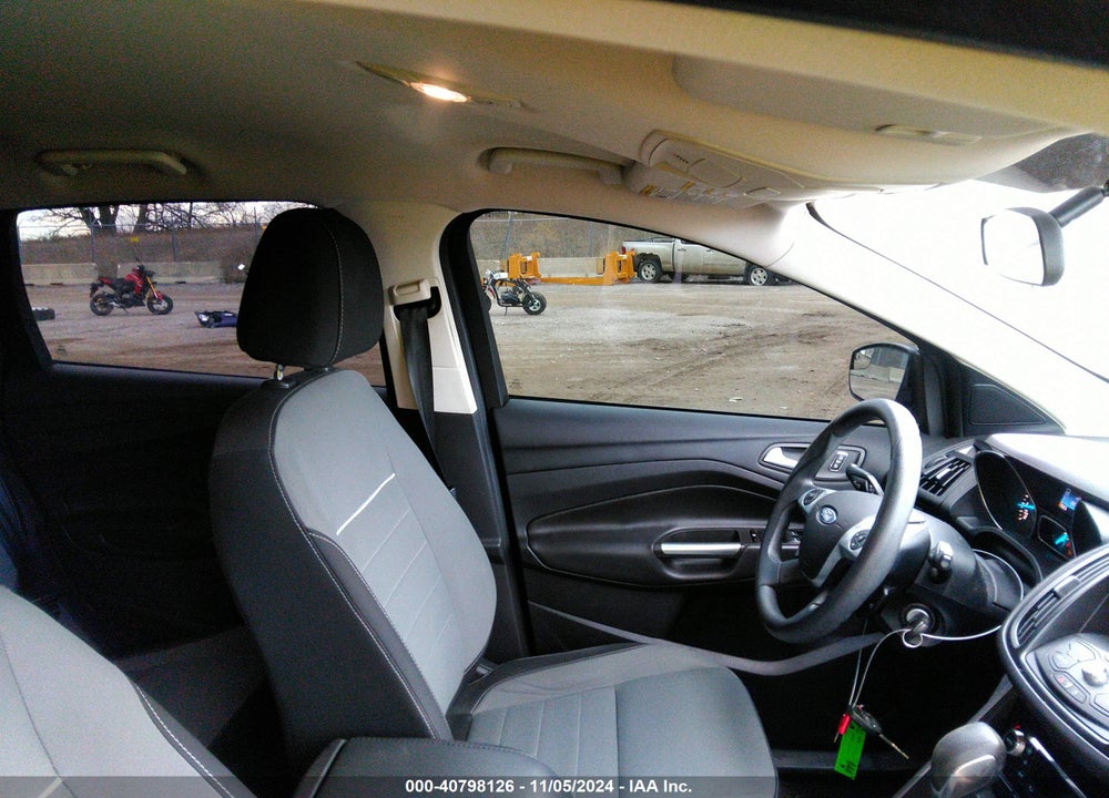2014 FORD ESCAPE SE VIN: 1FMCU9GX4EUB21148