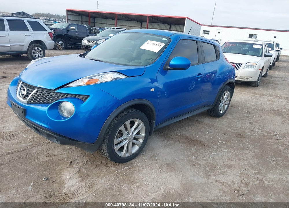 2011 NISSAN JUKE SV VIN: JN8AF5MV6BT010513