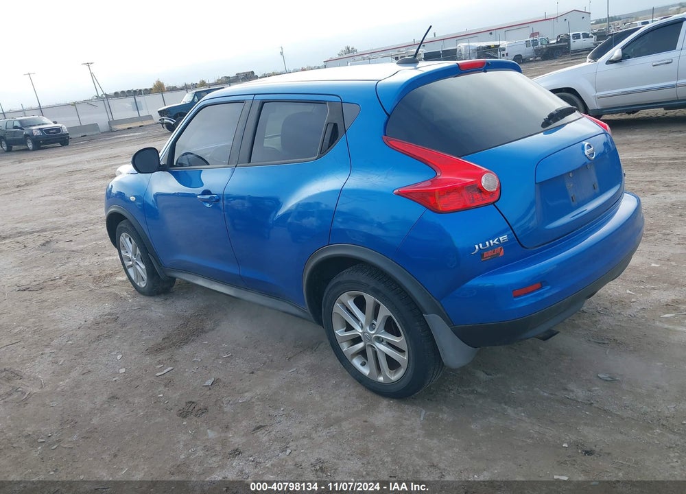 2011 NISSAN JUKE SV VIN: JN8AF5MV6BT010513