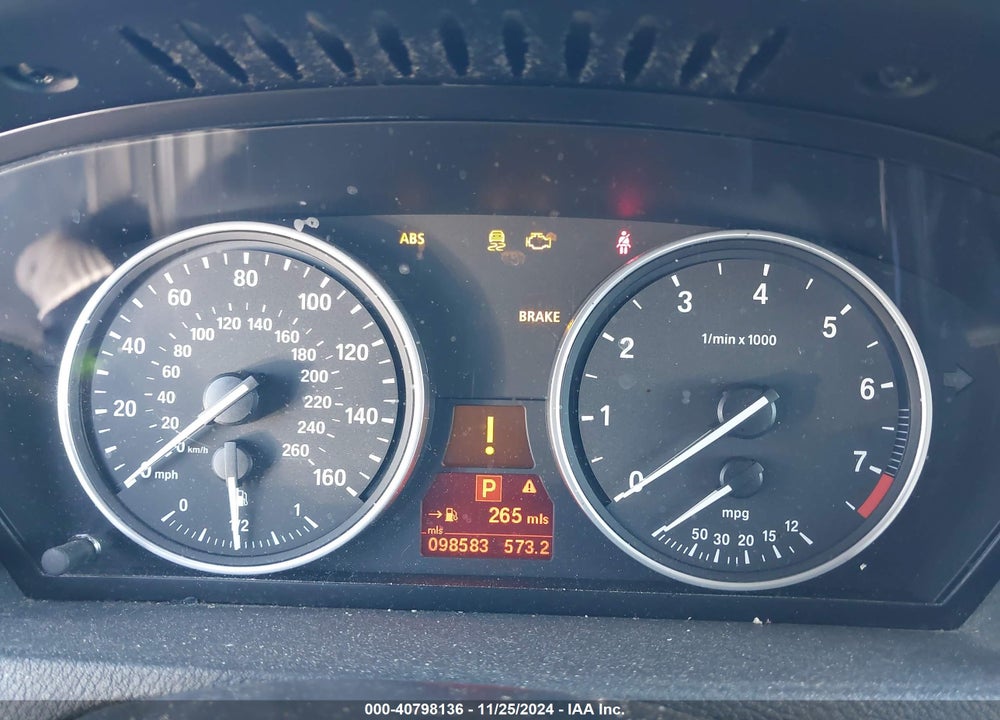 2013 BMW X5 XDRIVE35I/XDRIVE35I PREMIUM/XDRIVE35I SPORT ACTIVITY VIN: 5UXZV4C53D0E09768