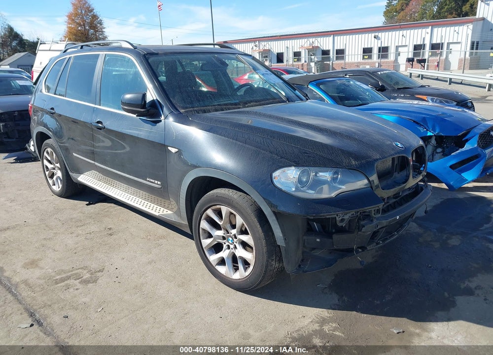 2013 BMW X5 XDRIVE35I/XDRIVE35I PREMIUM/XDRIVE35I SPORT ACTIVITY VIN: 5UXZV4C53D0E09768