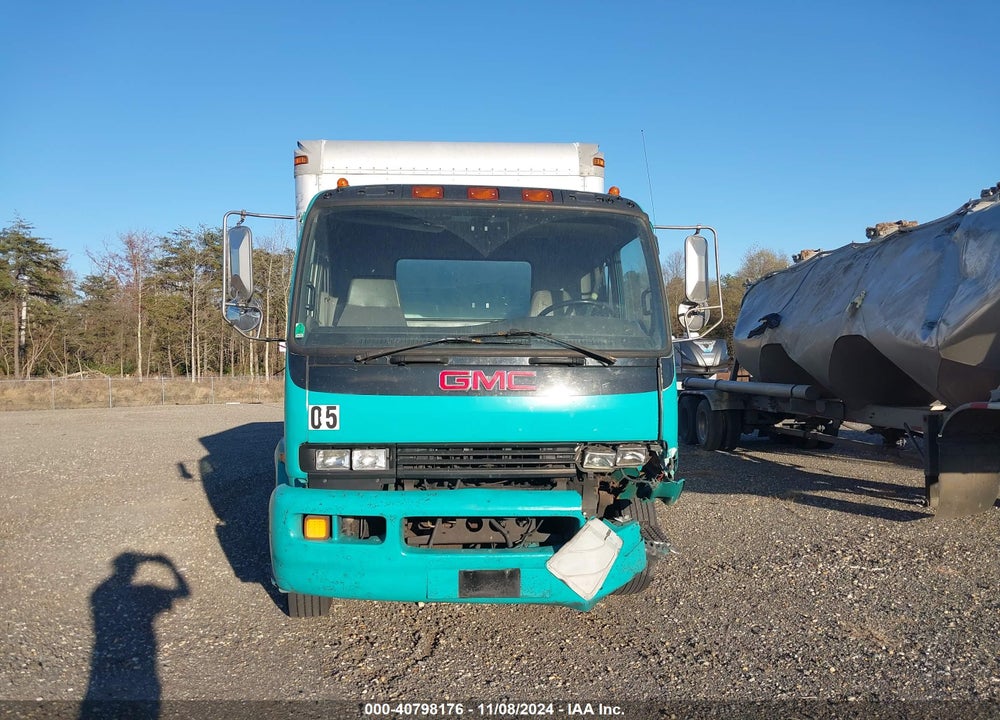 2005 GMC TT7500 VIN: 1GDJ7F1325F534189