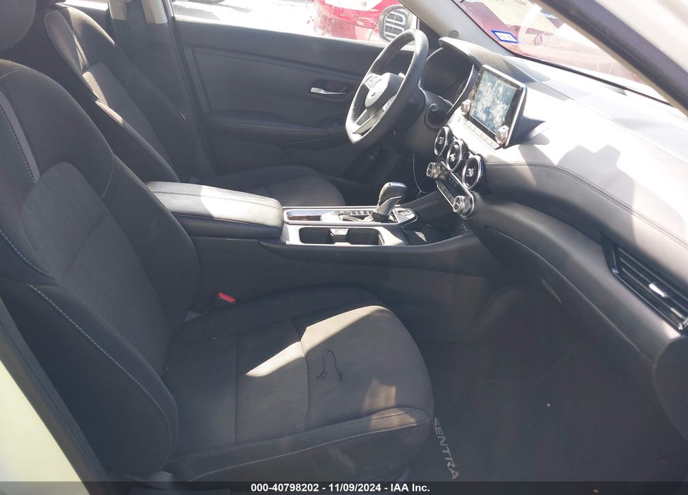 2022 NISSAN SENTRA SV XTRONIC CVT VIN: 3N1AB8CV7NY274493