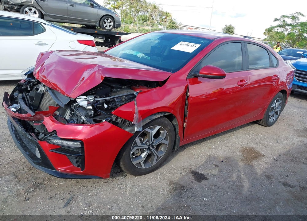 2021 KIA FORTE VIN: 3KPF24AD8ME265937
