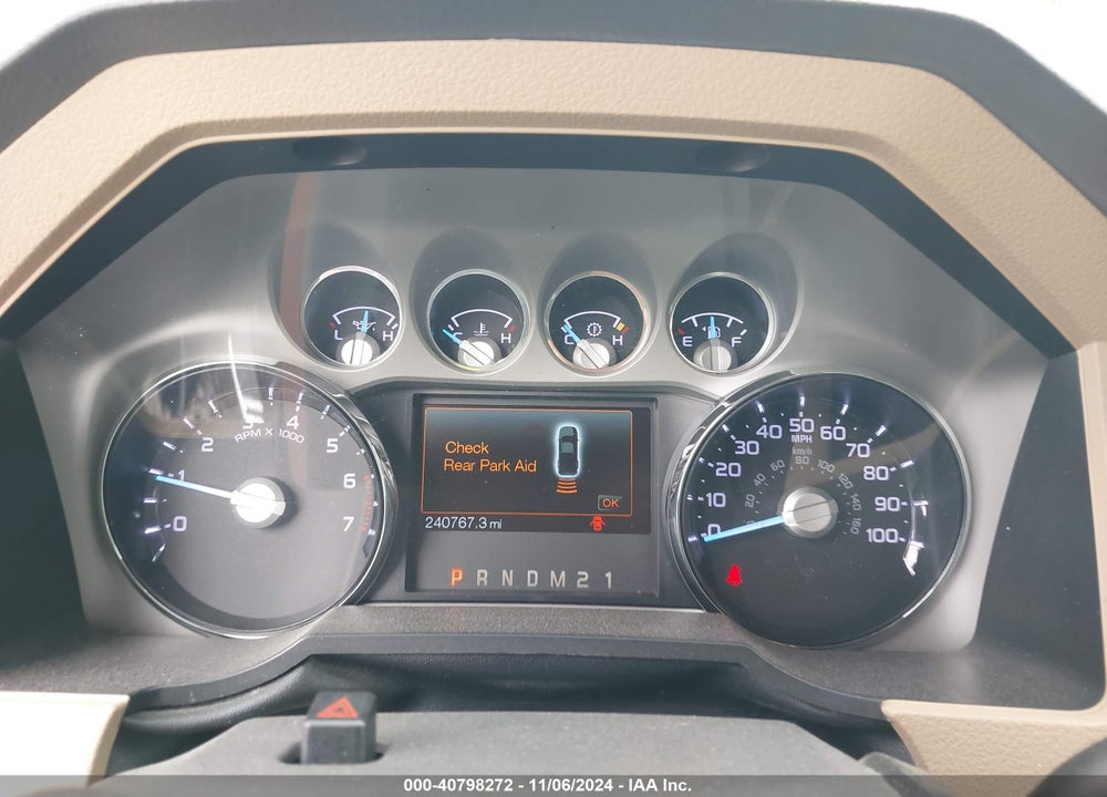 2012 FORD F-250 LARIAT VIN: 1FT7W2B62CEB52170