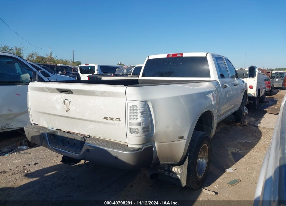 2015 RAM 3500 TRADESMAN VIN: 3C63RRGL9FG542782