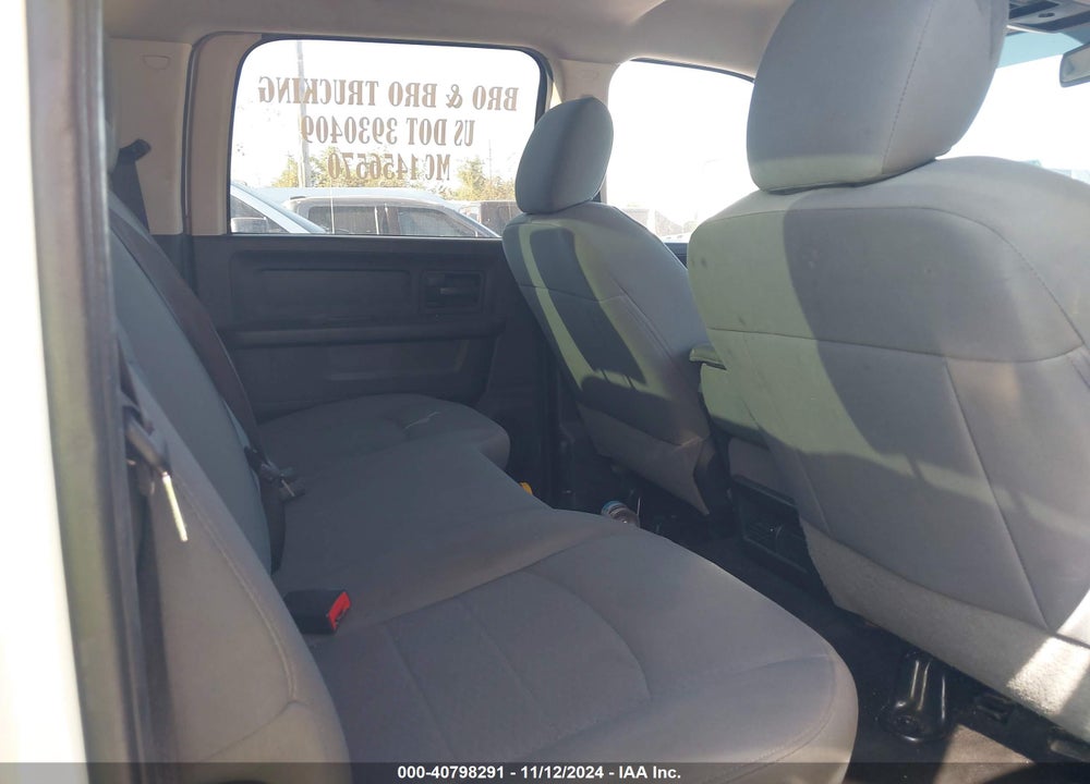 2015 RAM 3500 TRADESMAN VIN: 3C63RRGL9FG542782