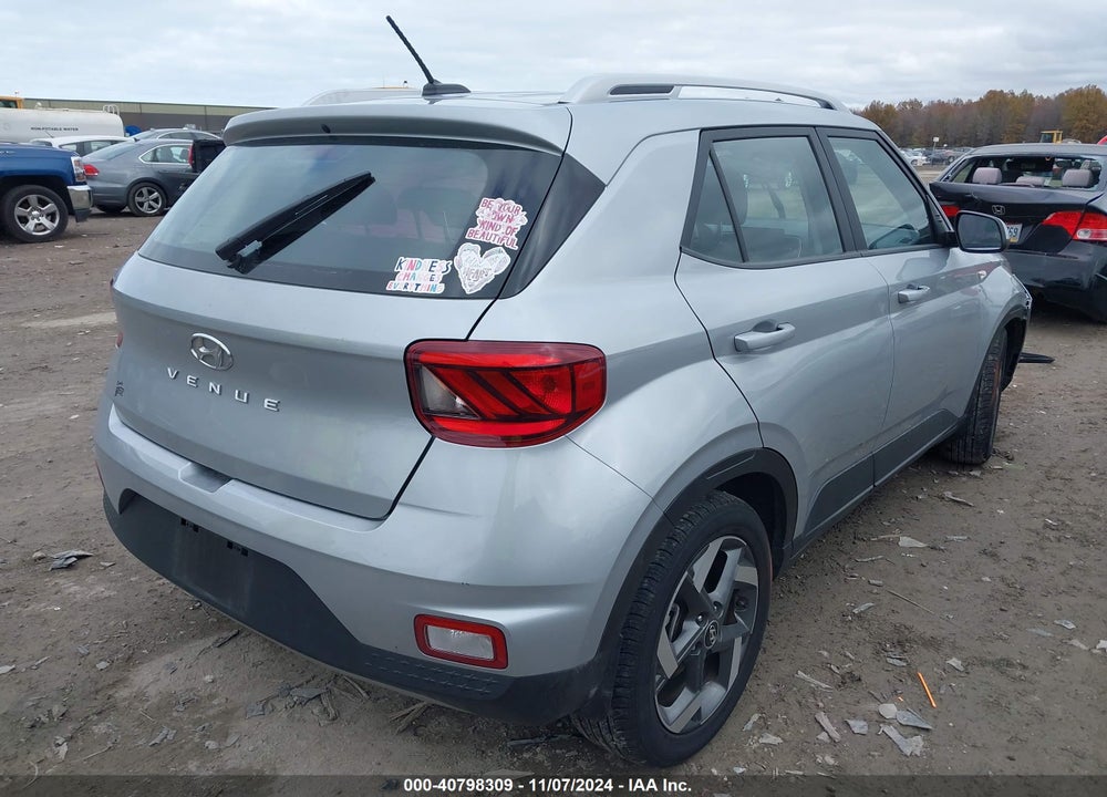 2023 HYUNDAI VENUE SEL VIN: KMHRC8A34PU221220