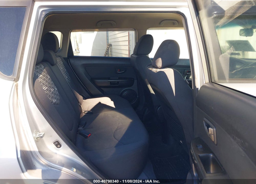 2011 KIA SOUL VIN: KNDJT2A27B7343146