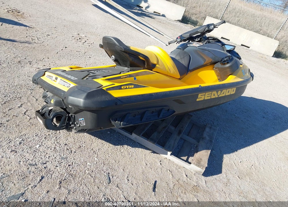 2022 SEA DOO OTHER VIN: YDVB9275F222